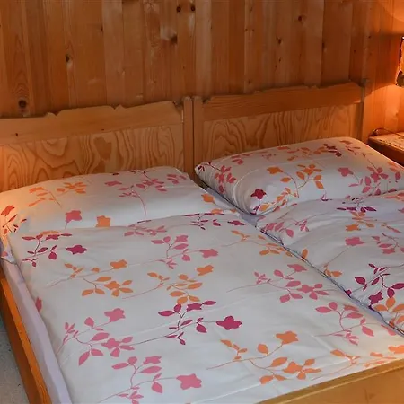 Erika, Chalet *